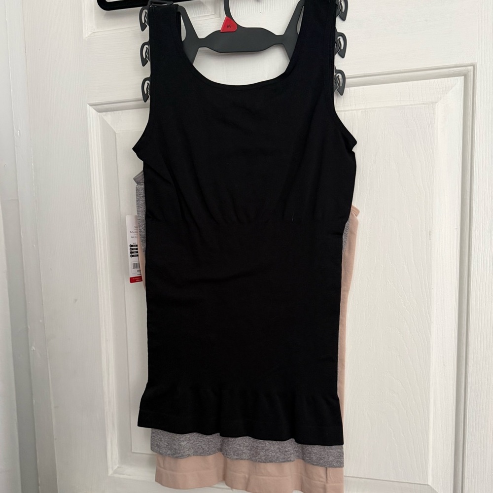 3 in pack, Skinnygirl Shaping Tank - Picture 3 of 3
